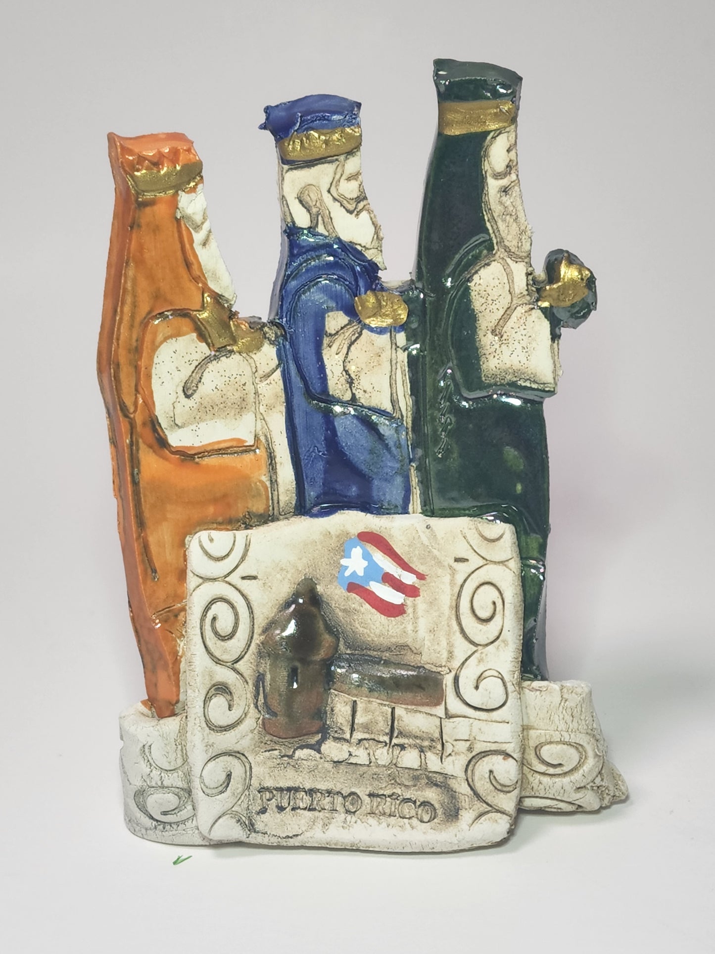 Three Kings
in Clay
''Garita''