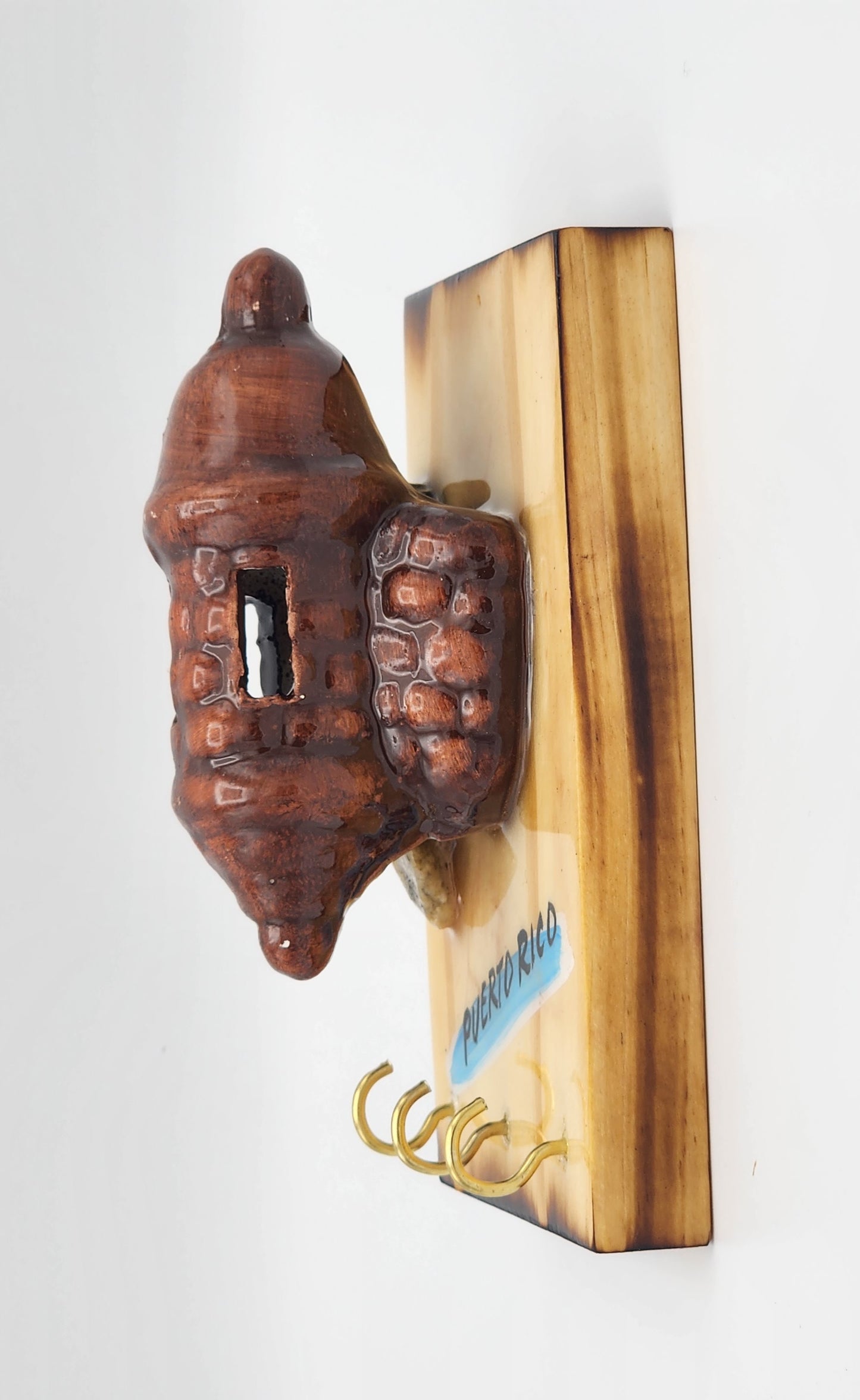 Key Holder with Garita Relief